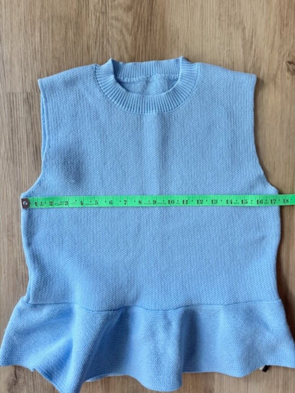 Commense Ruffle Hem Sweater Vest Blue NWT M - Picture 3 of 5